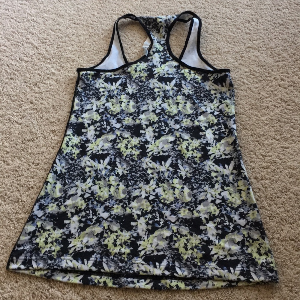 Lululemon Racerback Tank Top. - Picture 4 of 5
